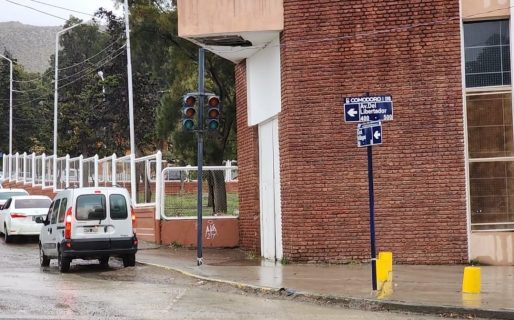 Semáforos no funcionan por cortes de energía