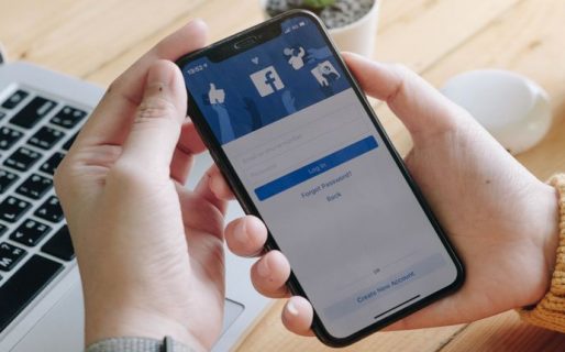 Fingió amor a distancia, le robó todos los ahorros y ahora la acosa