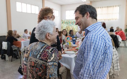 Luque participó del aniversario del Centro de Jubilados Capital Nacional del Petróleo