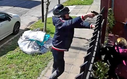 Una pareja se salvó de milagro de una entradera a mano armada