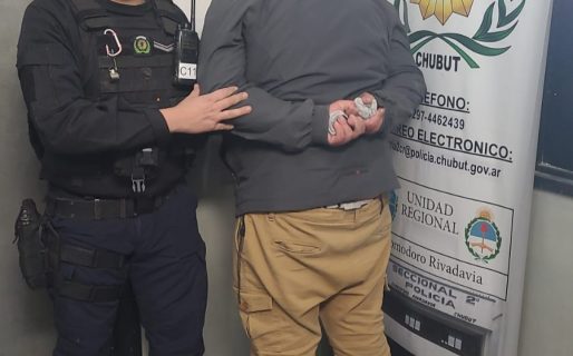 Detenido por provocar disturbios en una farmacia