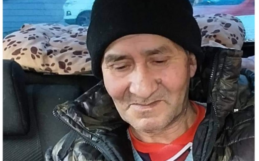 Jorge tiene problemas de salud, es diarero, y necesita que sus clientes le paguen lo adeudado