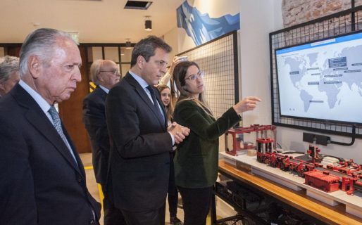 El Gobierno redujo el monto para las compras al exterior