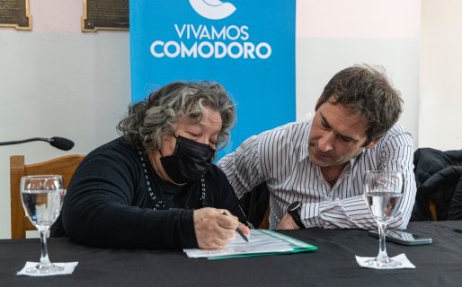 Luque licitó importantes obras de pavimento y mejoramiento vial