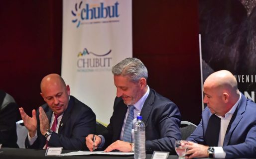 La política entra en tiempo de descuento