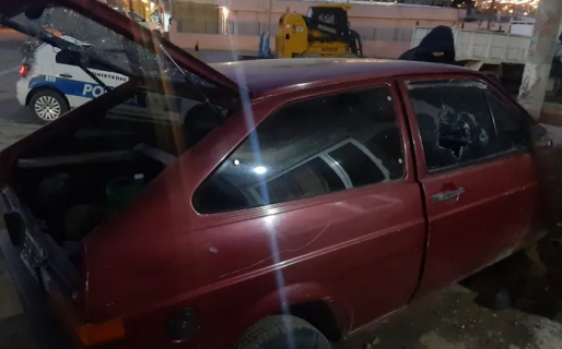Atacaron a balazos una casa en La Floresta y dañaron un vehículo