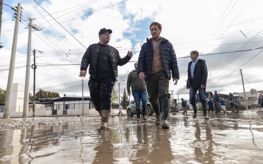 Luque recorrió el Barrio Pueyrredón tras el temporal de lluvia