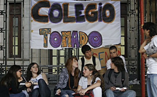 El Gobierno de Buenos Aires denunció penalmente a los padres de los alumnos que tomaron escuelas