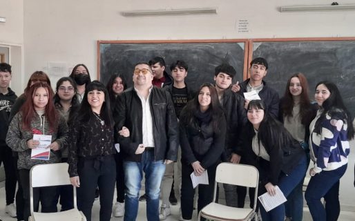 Comodoro: Buscan prevenir enfermedades visuales en jóvenes