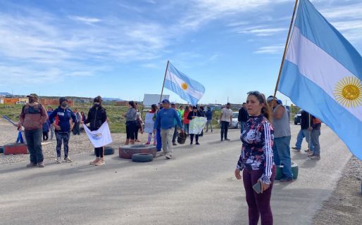 Tras una promesa de reunión, vecinos de ‘El Faro´ levantaron el corte de Ruta 1