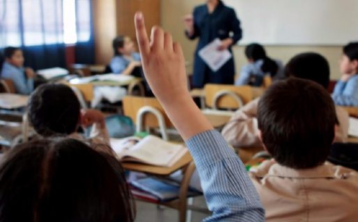 Una maestra maltrató a sus alumnos en clase y ellos la grabaron