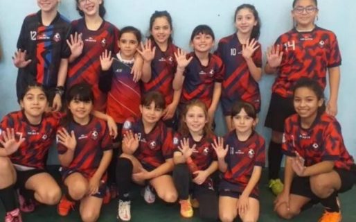 Se siguen jugando los octavos de final del torneo de futsal de los Juegos Comunitarios