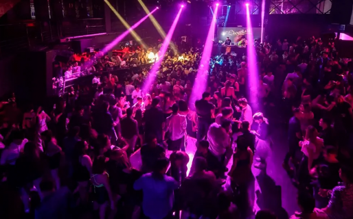 Locura en la matiné: un adolescente apuñaló a otro de 14 años