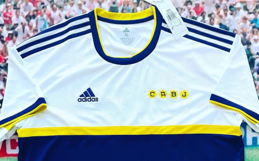 La insólita manera en la que se filtró la nueva camiseta de Boca