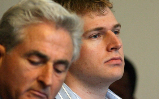 Un joven brillante, una chica de alta sociedad y un amor que se convirtió en un infierno de perversión y sangre