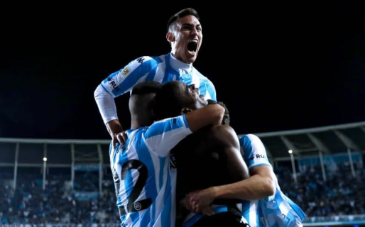 Ganó Racing y se prende de lleno en la pelea