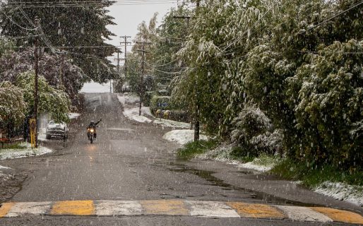 Bariloche amaneció con una intensa nevada