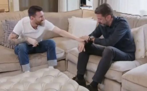 Un periodista argentino se emocionó mientras entrevistaba a Messi y la reacción de Leo fue viral