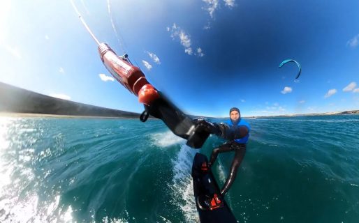 Jugaba al fútbol hasta que el kitesurf se adueñó de su pasión