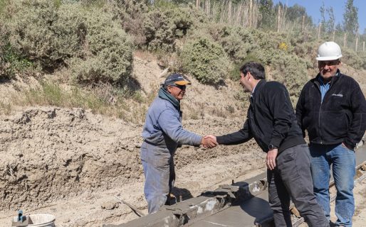 Luque recorrió histórica obra de pavimento en zona sur