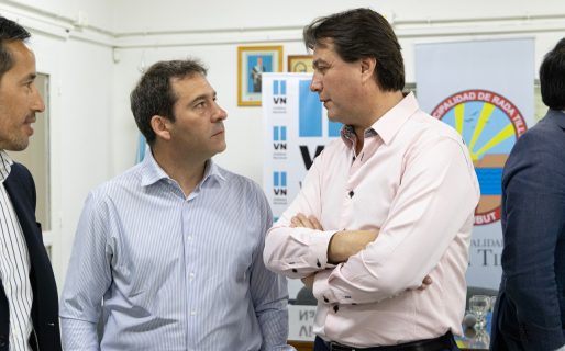 Luque participó de la firma de la obra del ensanchamiento de la Av. Almirante Brown en Rada Tilly