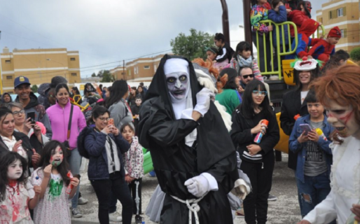 Halloween en Comodoro: Cientos de niños y adultos se disfrazaron de zombies
