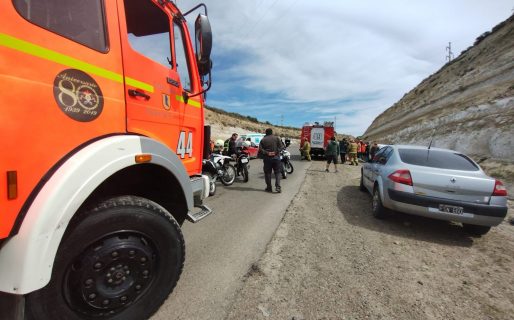 Una mujer resultó herida tras volcar en el camino Roque González