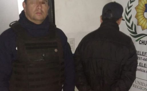 Circulaba en un vehículo y tenía pedido de detención
