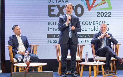 Luque dejó inaugurada la 8° Expo Industrial, Comercial y de Innovación Tecnológica