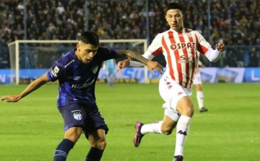 Atlético Tucumán empató y resigna su chance de salir campeón
