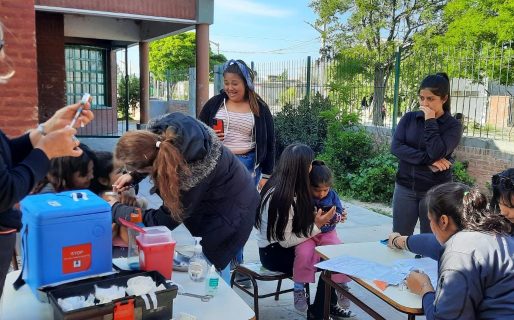 Vacunaron a más de 8.200 menores contra Sarampión, Rubéola, Paperas y Poliomielitis