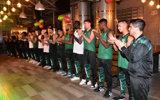 Gimnasia presentó el plantel y la indumentaria para la temporada 2022/23 de la Liga Nacional de Básquet