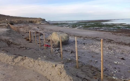 Reclaman el acceso libre a las playas apropiadas de Km. 8