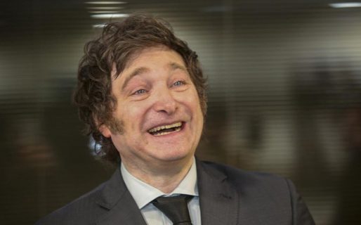 «Peleamos contra La Camporonga»: Milei insultó a la agrupación kirchnerista