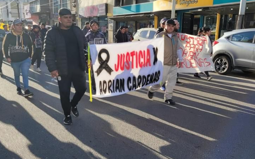 En Comodoro marcharon para pedir justicia por Adrián Cárdenas