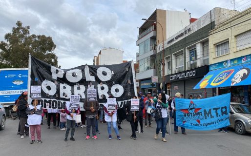 Organizaciones Sociales marcharon en reclamo de asistencia alimentaria para familias y Merenderos