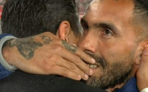 Qué le dijo Tévez a Gallardo en su partido de despedida