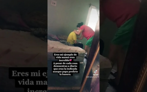 Su marido la engañó y se separaron, pero sigue cuidando a su exsuegro de 98 años