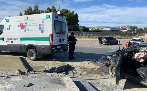 Se pasó de largo en la rotonda del Aeropuerto y terminó en el Hospital