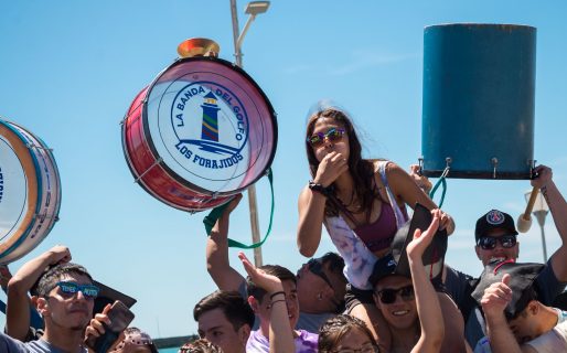 La Banda del Golfo «Los Forajidos» invita a festejar el último día de clases con ellos