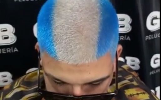 Ansiedad mundialista: un joven comodorense se animó y se tiñó de celeste y blanco