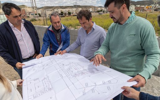 Luque recorrió el predio que el Municipio cedió a fábrica de embutidos para seguir impulsando su crecimiento