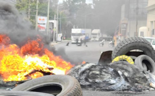 Comodoro paralizado: Colegios suspenden sus clases por los posibles cortes