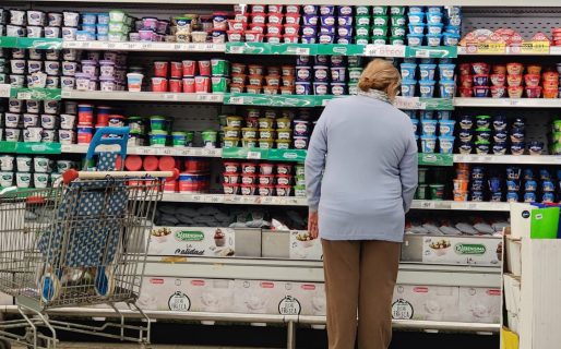 Para cubrir la canasta básica de alimentos, una familia necesitó el doble de los ingresos que hace un año