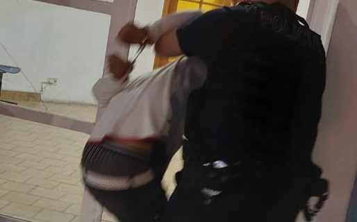 Quiso robar un estéreo y fue detenido