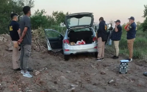 Asalto en una comisaría: se llevaron armas y escaparon en un patrullero