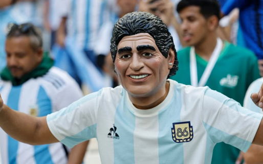 Mundial de Qatar 2022: Diego Maradona presente en las tribunas del Lusail en la primera Copa del Mundo tras su muerte