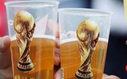 Sin cerveza en el Mundial de Qatar 2022: un sponsor exige una indemnización millonaria