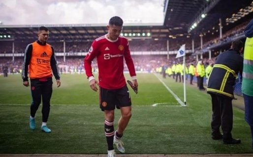 Manchester United anunció que rompió su vínculo con Cristiano Ronaldo
