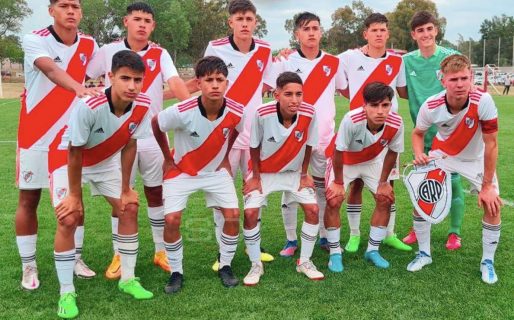 El comodorense Ian Subiabre metió tres goles y se coronó campeón con River